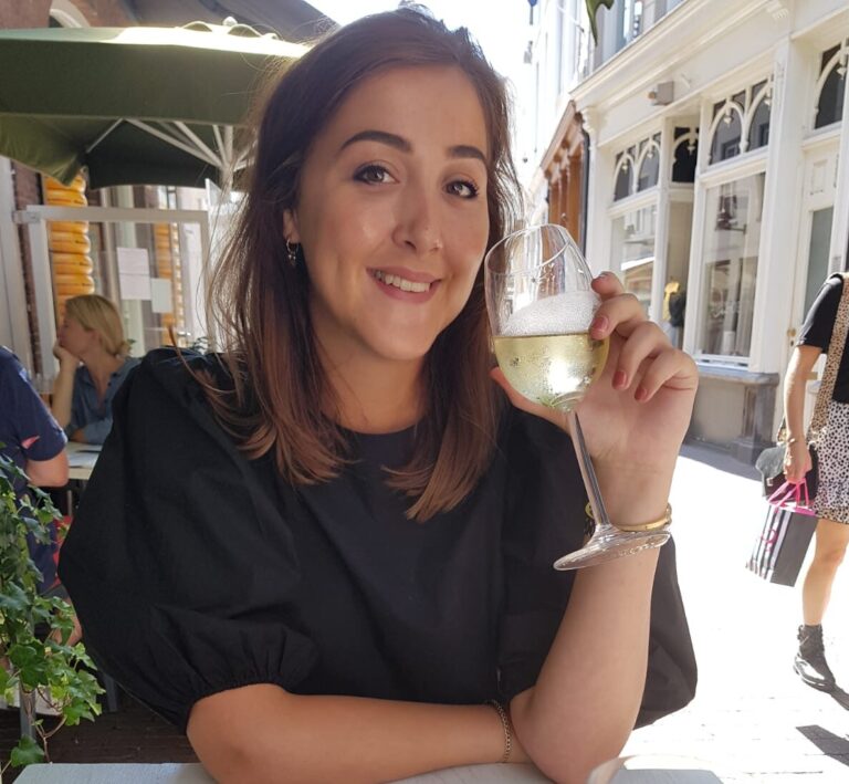 Even voorstellen: onze nieuwe secretaresse Romy Wildemans